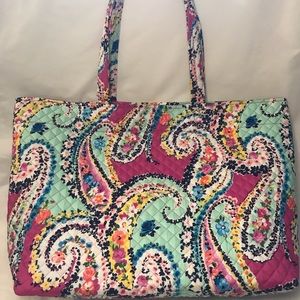 Vera Bradley large duffel/tote